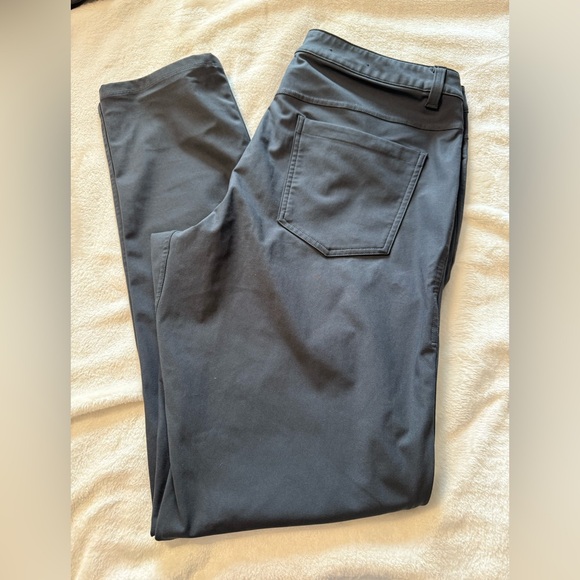 Lululemon Men’s ABC Pant Size 34 x32 Gray - Picture 1 of 7